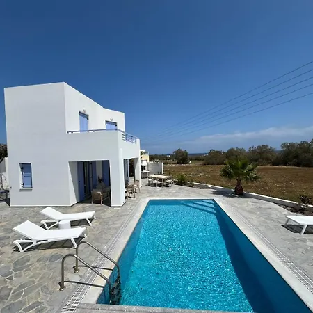 Santorini Serenity With Private Pool Villa Monolithos