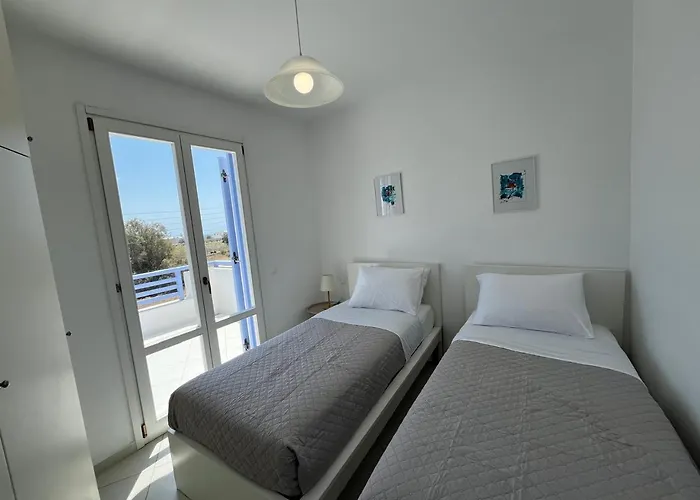 Santorini Serenity With Private Pool 빌라 모노리토스