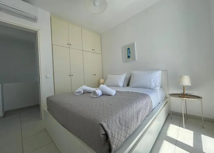 Villa Santorini Serenity With Private Pool Monolithos