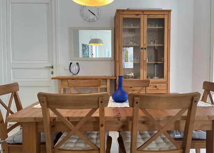 Santorini Serenity With Private Pool 빌라