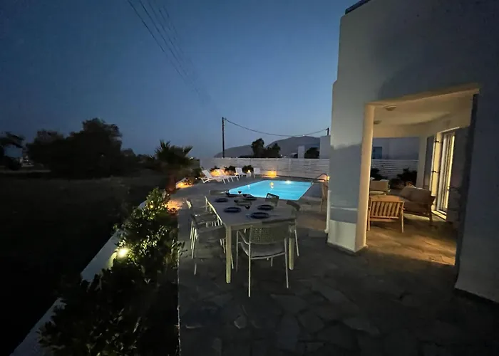 Santorini Serenity With Private Pool * Monolithos
