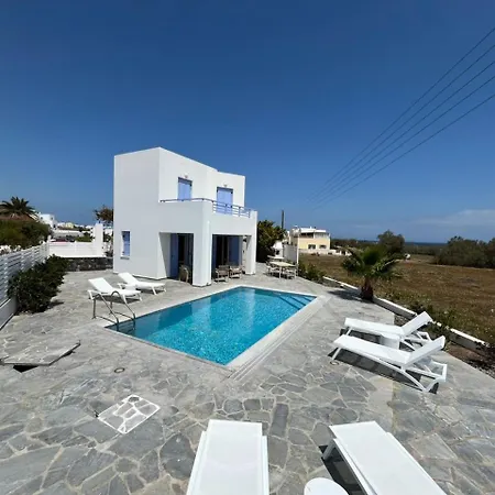 Santorini Serenity With Private Pool Monolithos